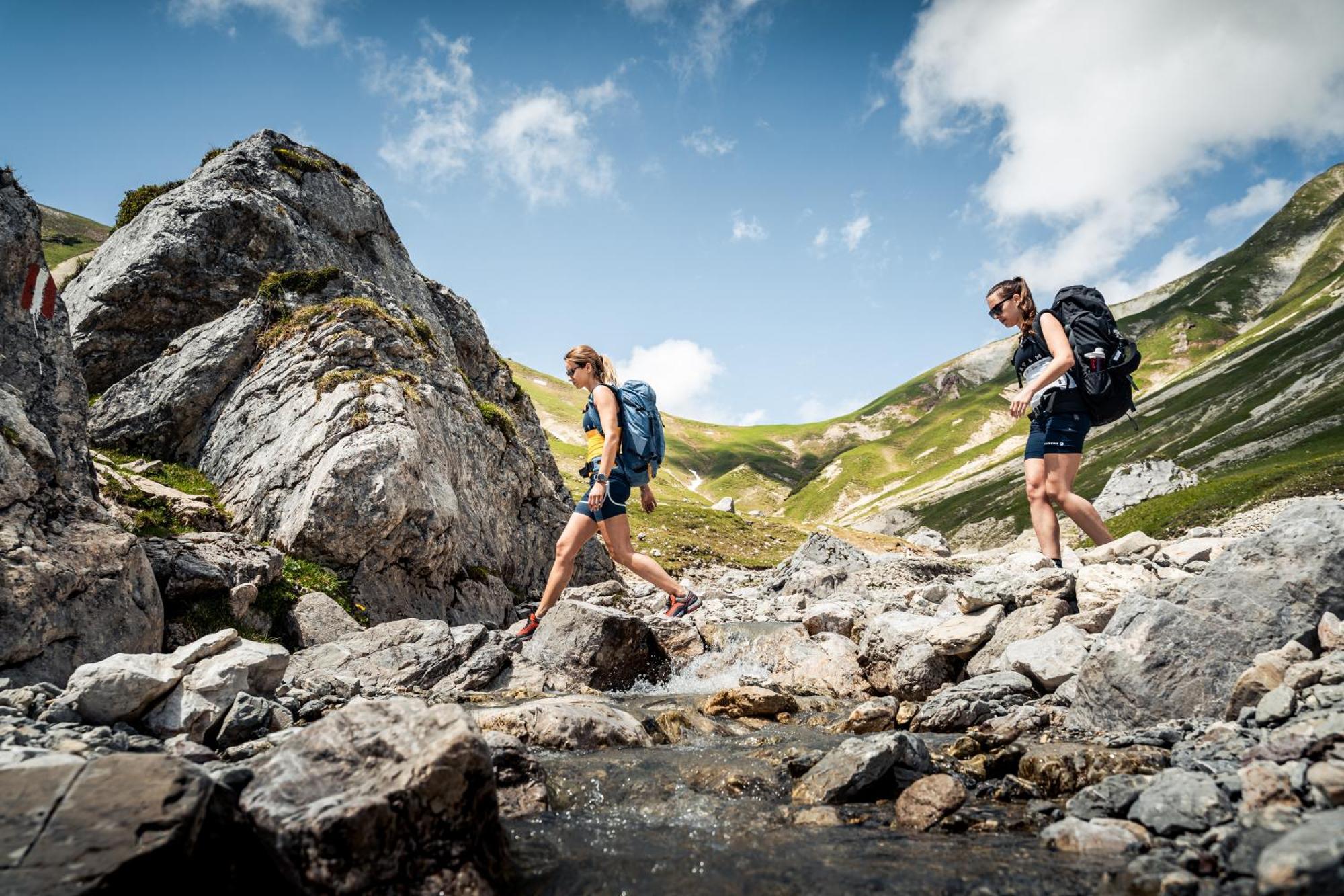 Alpennest - Sauna & Car Park By Alpenluxus Appartements ゼーフェルト・イン・チロル エクステリア 写真