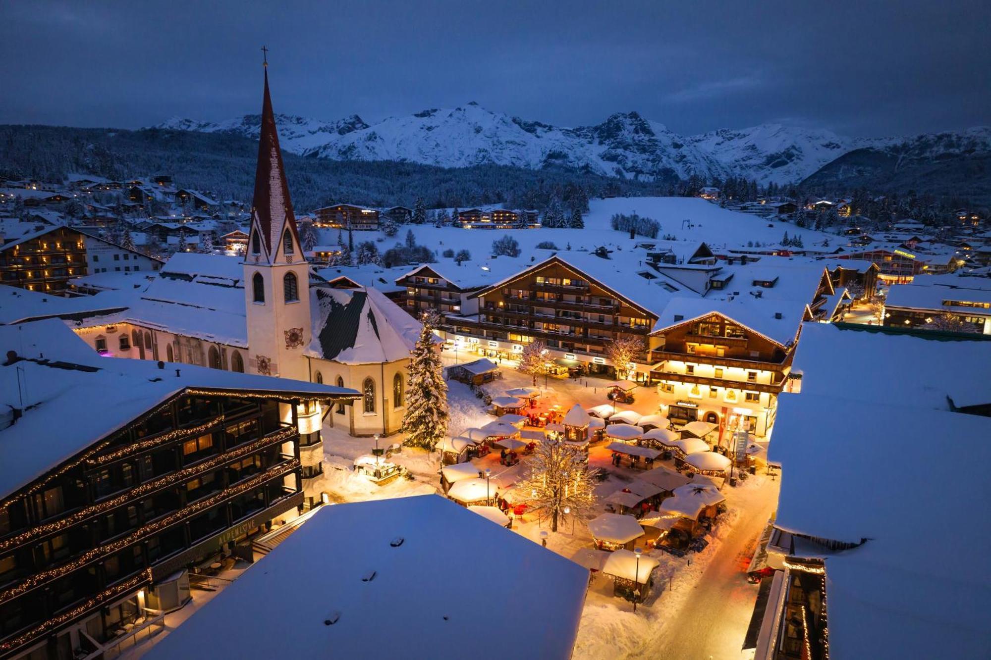 Alpennest - Sauna & Car Park By Alpenluxus Appartements ゼーフェルト・イン・チロル エクステリア 写真